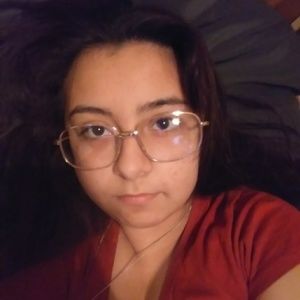 Meet your Posher, Justine